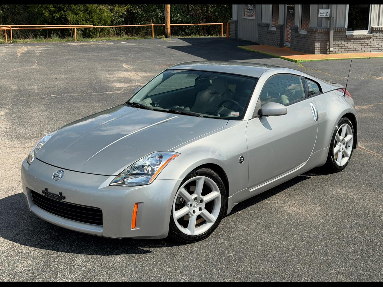 Nissan 350Z  2005