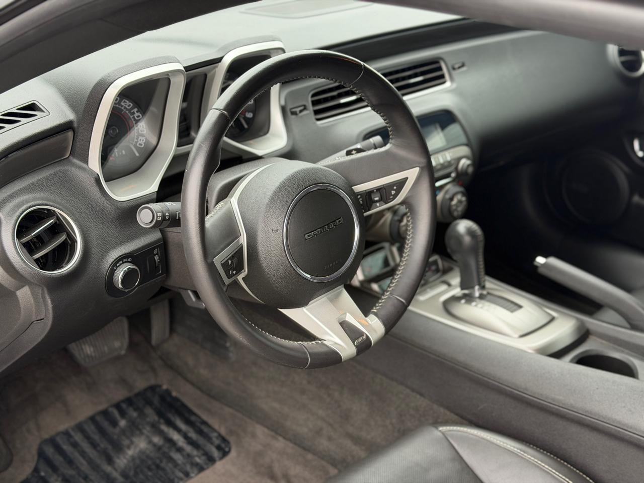 Chevrolet Camaro  2010