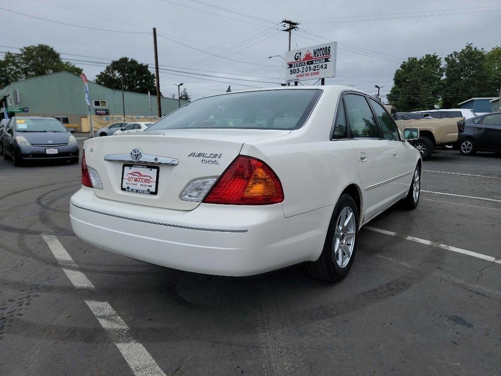 2002 Toyota Avalon XLS