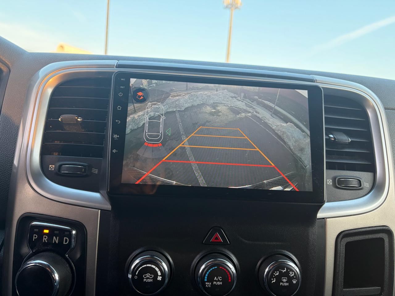 RAM 1500 SLT Crew Cab SWB 4WD 2016