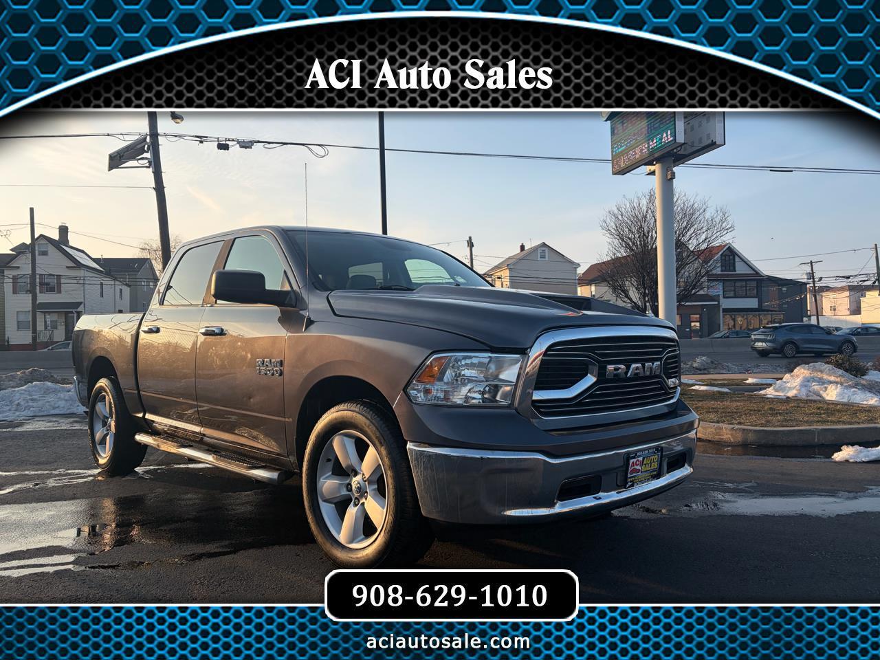 RAM 1500 SLT Crew Cab SWB 4WD 2016