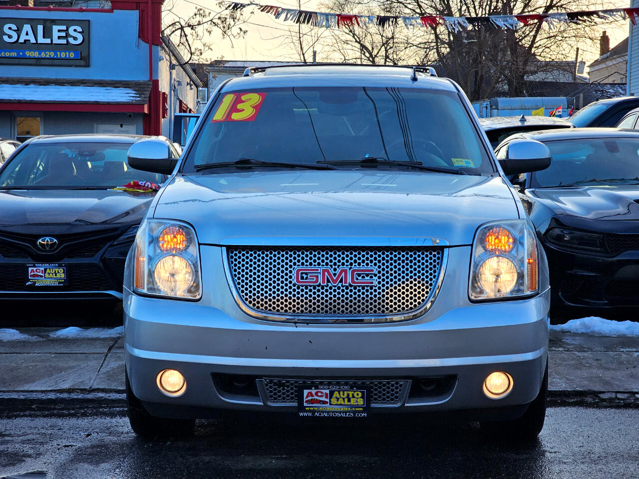 GMC Yukon Denali 4WD 2013