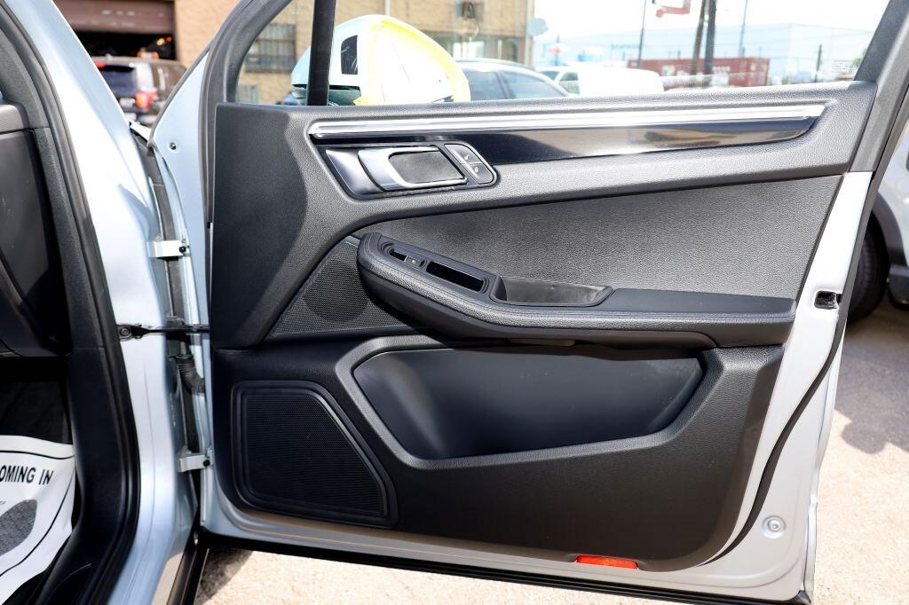 Porsche Macan GTS 2018 Porsche Macan GTS 2018