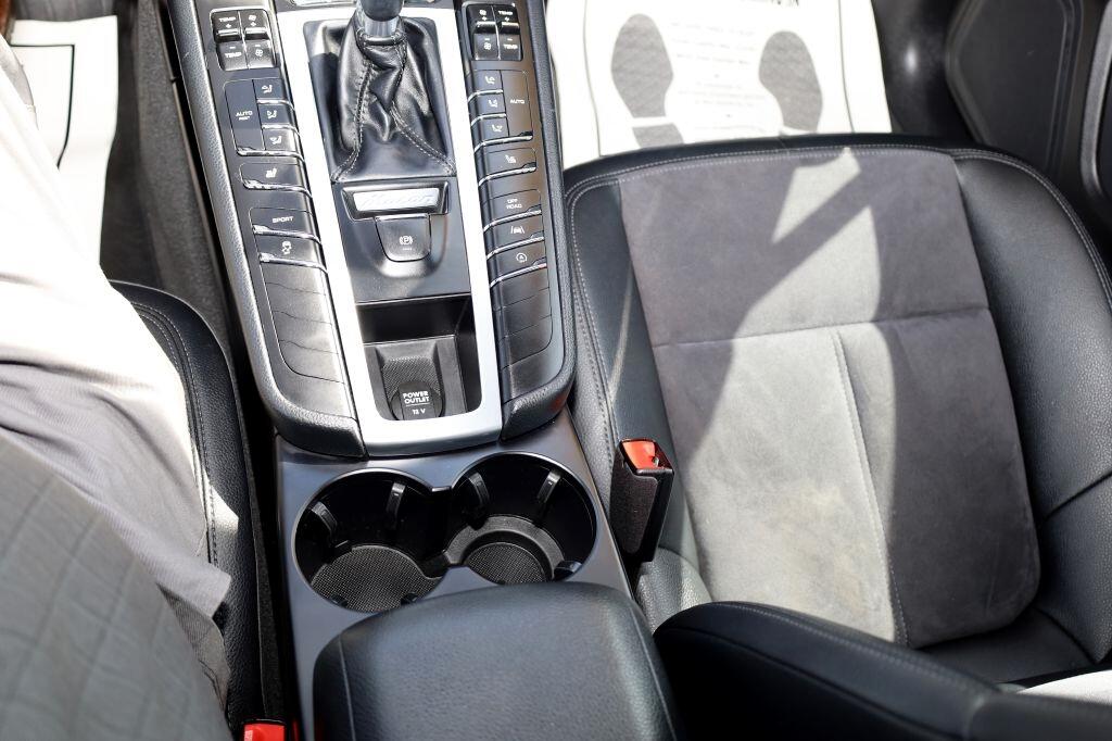 Porsche Macan GTS 2018 Porsche Macan GTS 2018