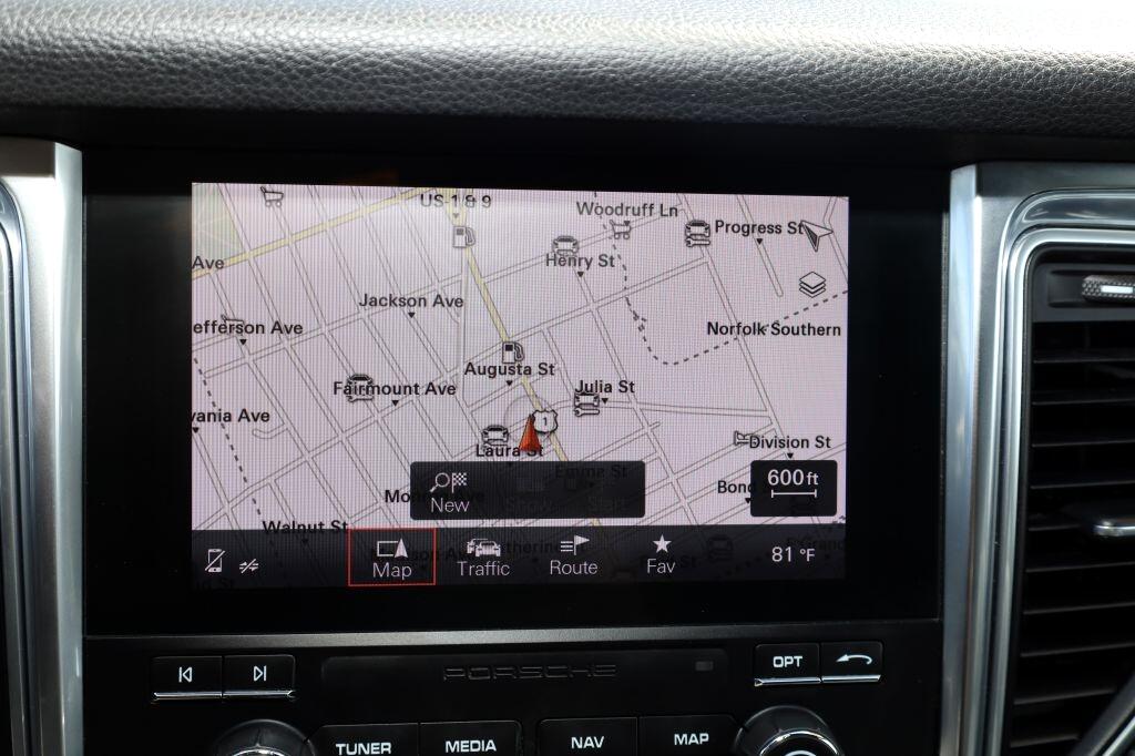 Porsche Macan GTS 2018 Porsche Macan GTS 2018