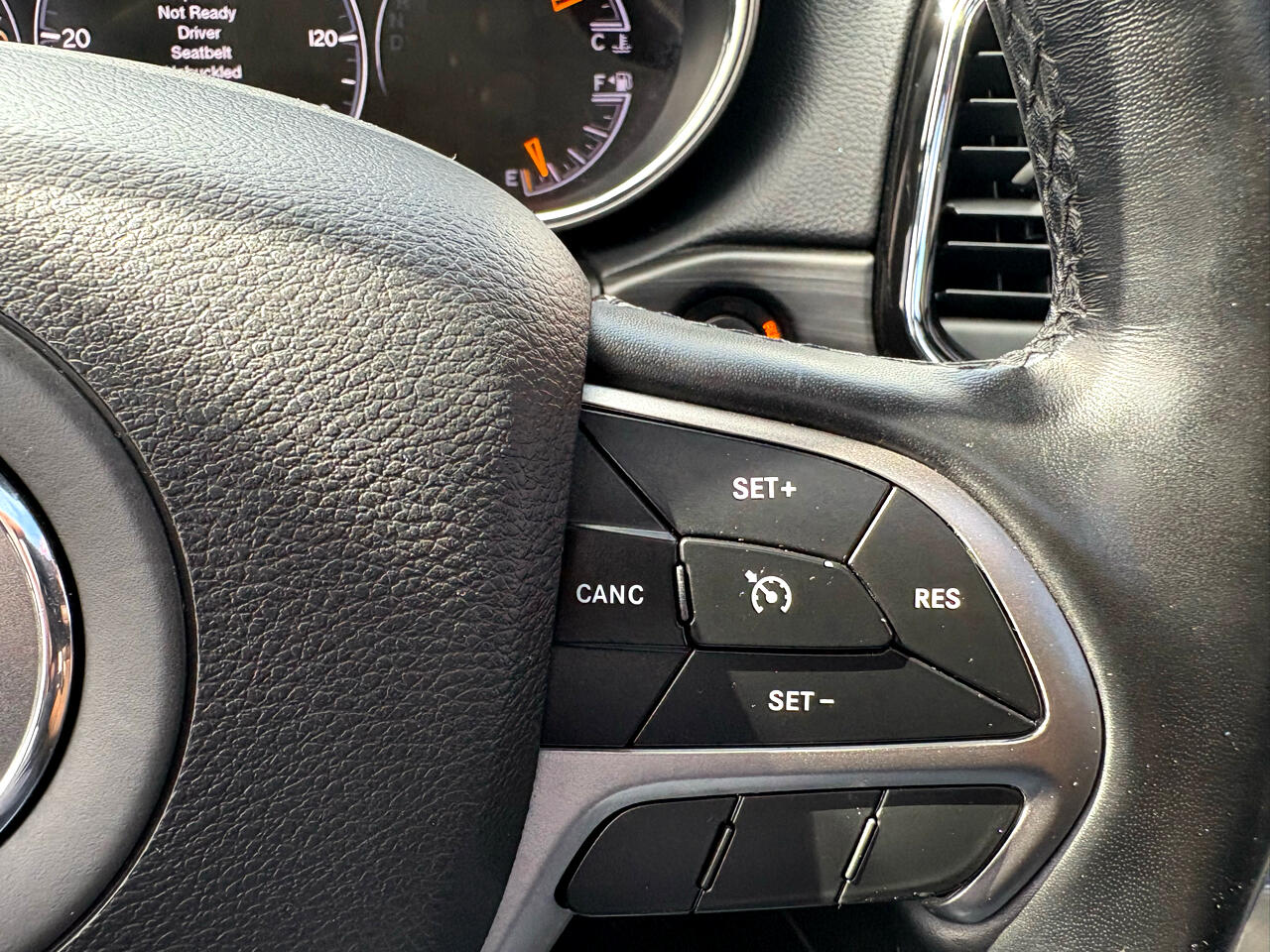 Jeep Grand Cherokee Limited 4WD 2021 Jeep Grand Cherokee Limited 4WD 2021