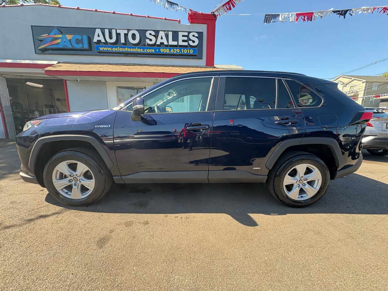 Toyota RAV4 Hybrid XLE 2021 Toyota RAV4 Hybrid XLE 2021