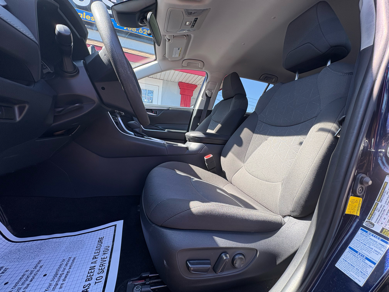 Toyota RAV4 Hybrid XLE 2021 Toyota RAV4 Hybrid XLE 2021