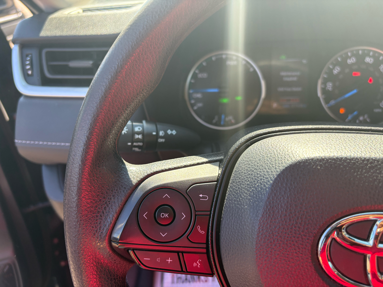 Toyota RAV4 Hybrid XLE 2021 Toyota RAV4 Hybrid XLE 2021