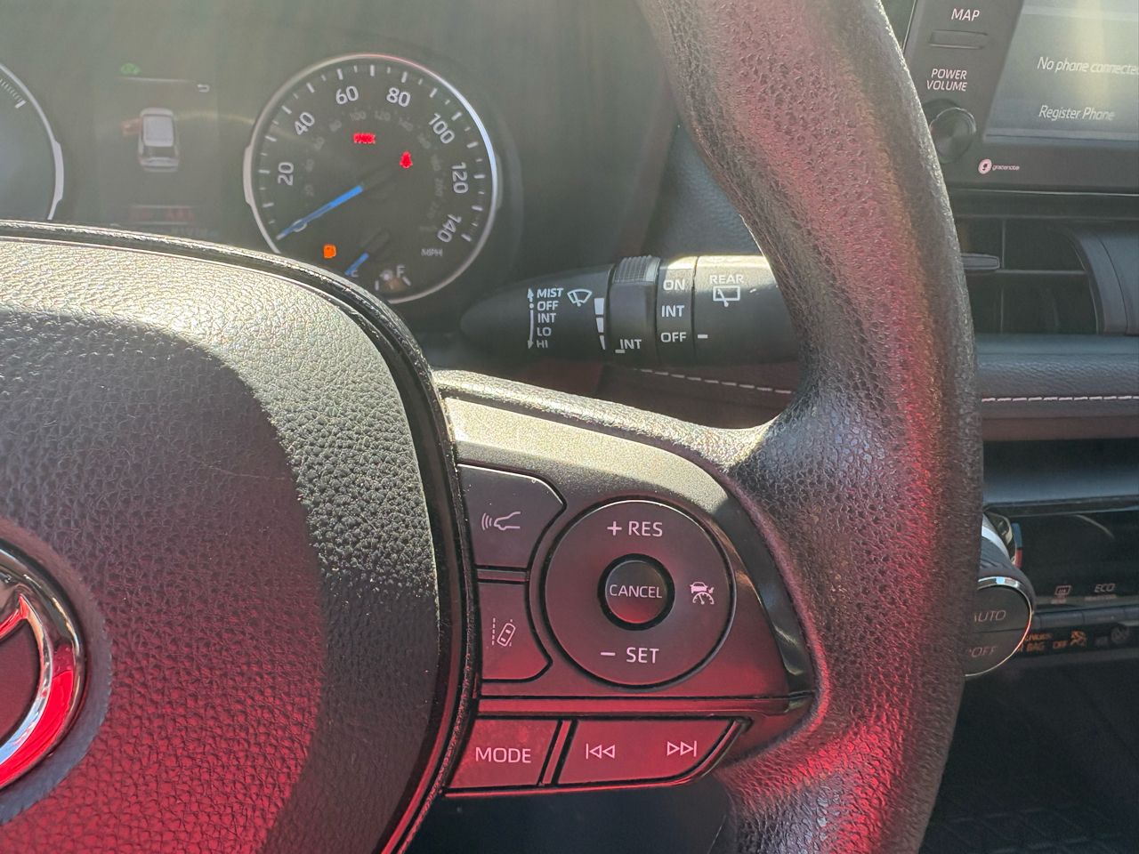 Toyota RAV4 Hybrid XLE 2021 Toyota RAV4 Hybrid XLE 2021