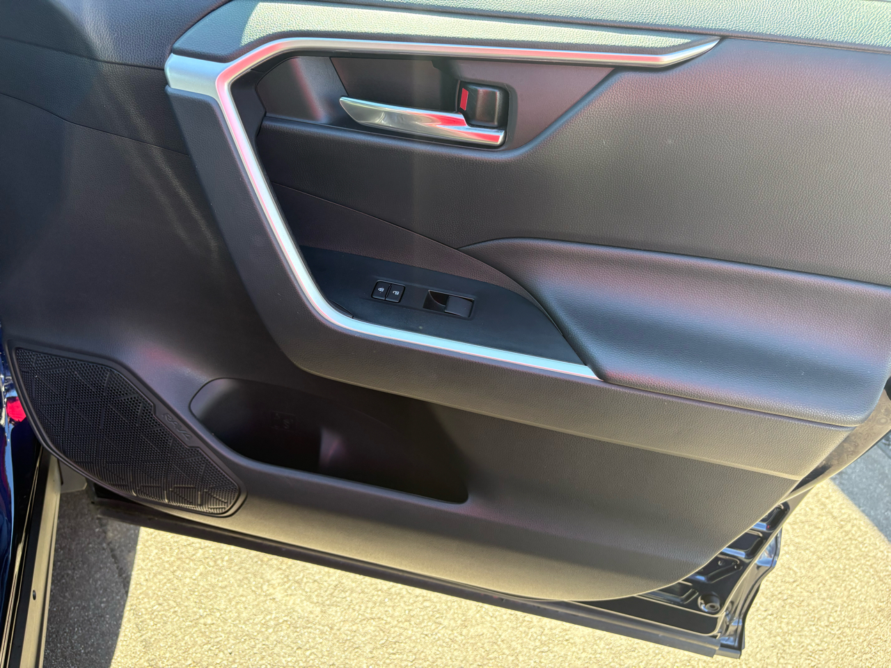 Toyota RAV4 Hybrid XLE 2021 Toyota RAV4 Hybrid XLE 2021