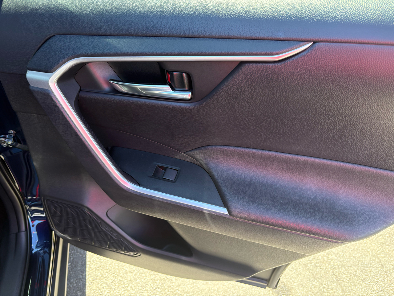 Toyota RAV4 Hybrid XLE 2021 Toyota RAV4 Hybrid XLE 2021