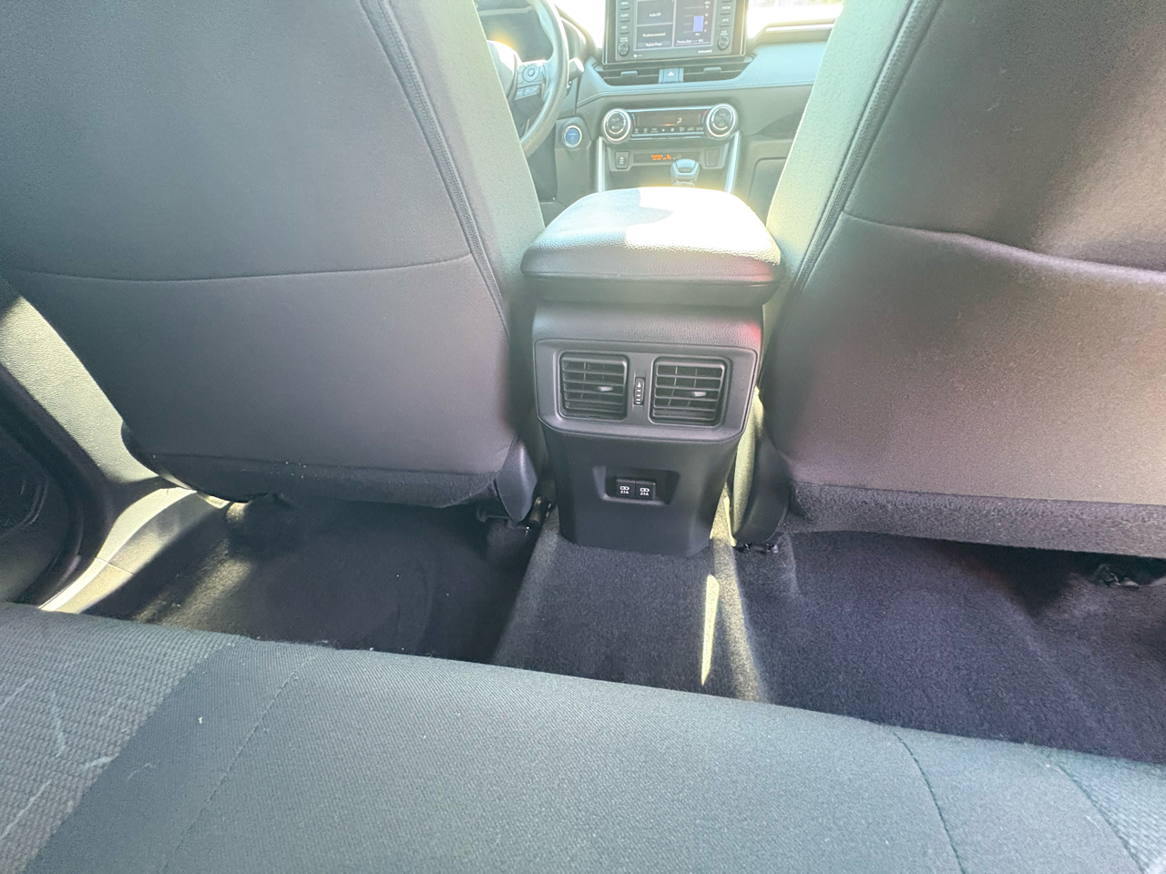 Toyota RAV4 Hybrid XLE 2021 Toyota RAV4 Hybrid XLE 2021