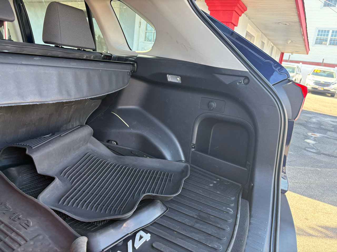 Toyota RAV4 Hybrid XLE 2021 Toyota RAV4 Hybrid XLE 2021