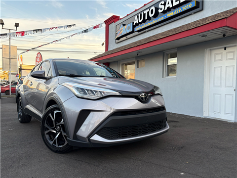 2020 Toyota C-HR XLE 2020 Toyota C-HR XLE