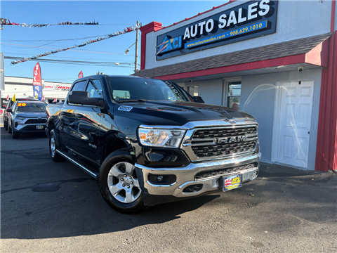2023 RAM 1500 Big Horn Crew Cab SWB 4WD 2023 RAM 1500 Big Horn Crew Cab SWB 4WD