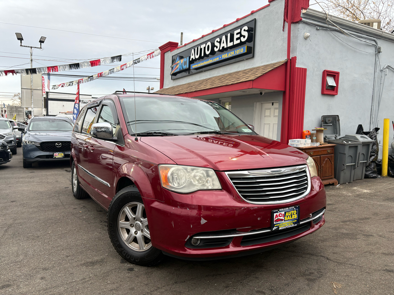 2012 Chrysler Town & Country Touring-L