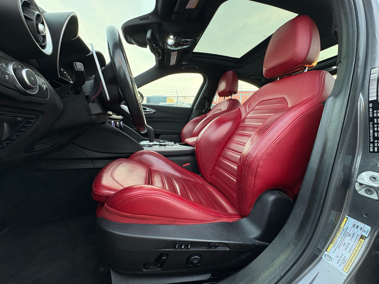 Alfa Romeo Giulia Veloce AWD 2022