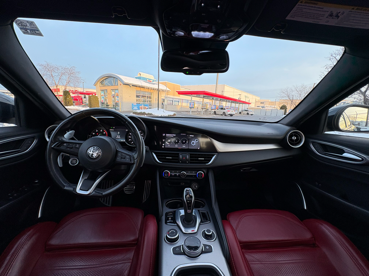 Alfa Romeo Giulia Veloce AWD 2022