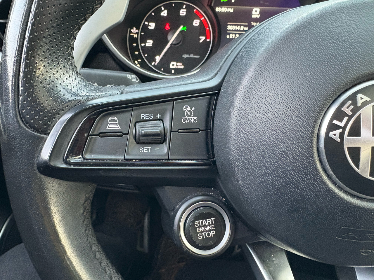 Alfa Romeo Giulia Veloce AWD 2022