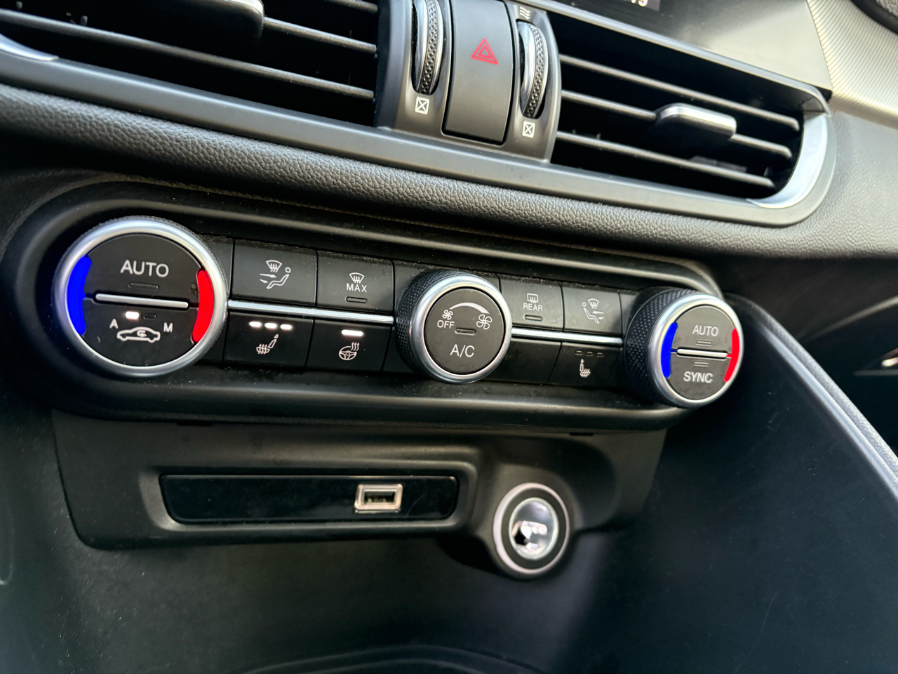 Alfa Romeo Giulia Veloce AWD 2022