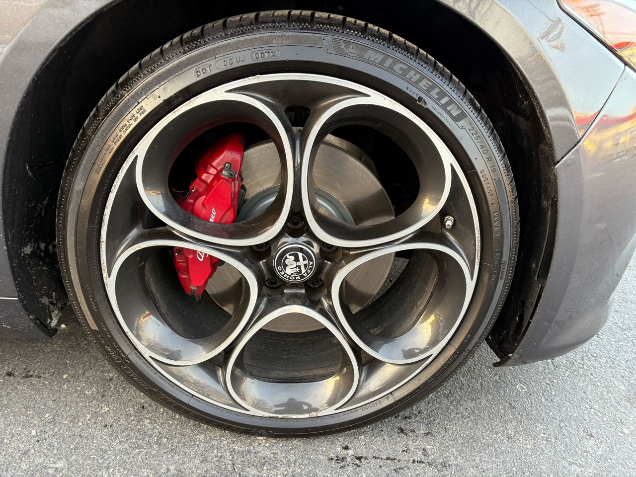 Alfa Romeo Giulia Veloce AWD 2022