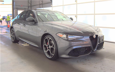 2022 Alfa Romeo Giulia Veloce AWD