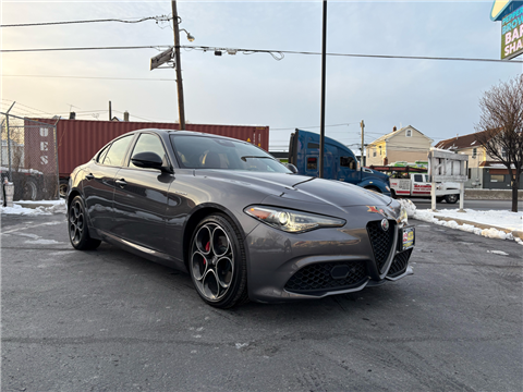2022 Alfa Romeo Giulia Veloce AWD