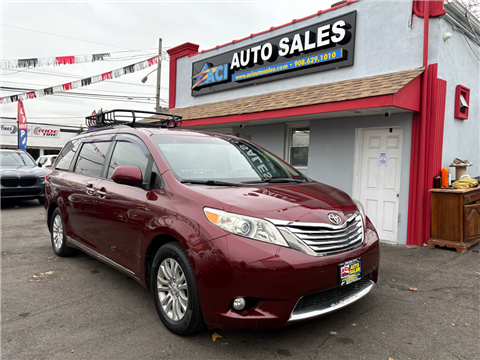 2011 Toyota Sienna Limited 7-Pass V6