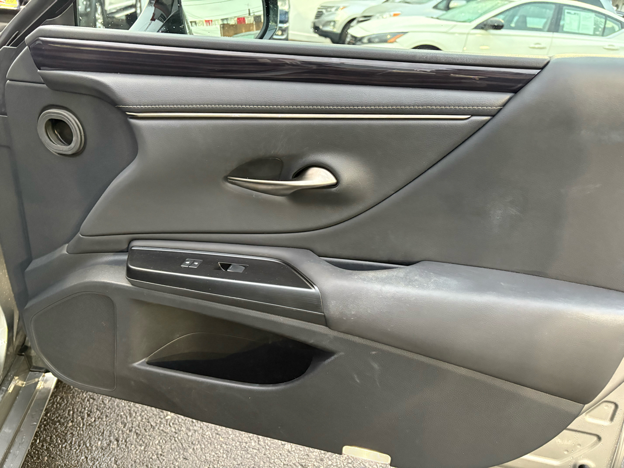 Lexus ES 350 Premium 2020