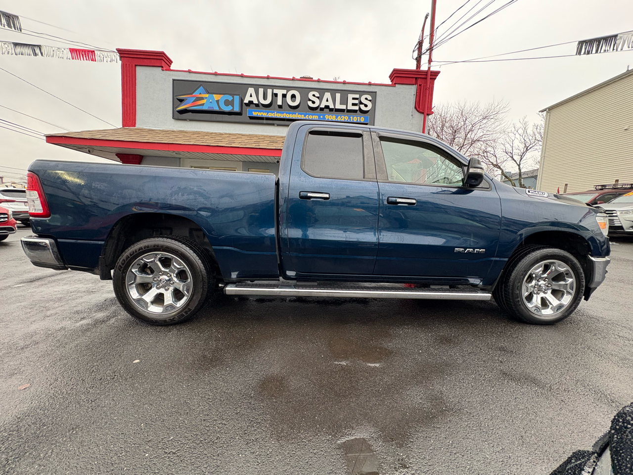 RAM 1500 Big Horn Quad Cab 4WD 2020