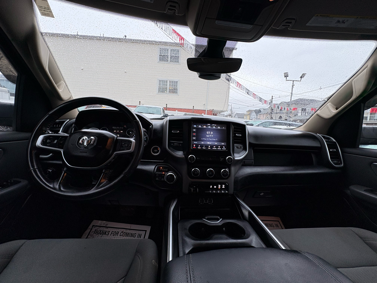 RAM 1500 Big Horn Quad Cab 4WD 2020