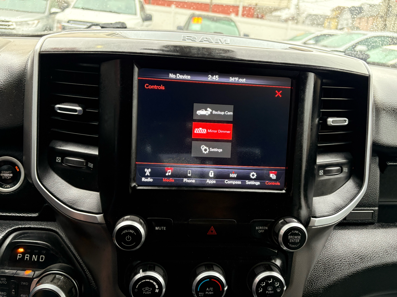 RAM 1500 Big Horn Quad Cab 4WD 2020