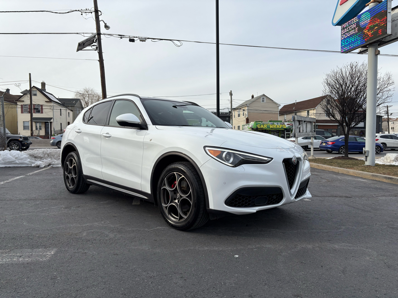 2022 Alfa Romeo Stelvio Ti Sport
