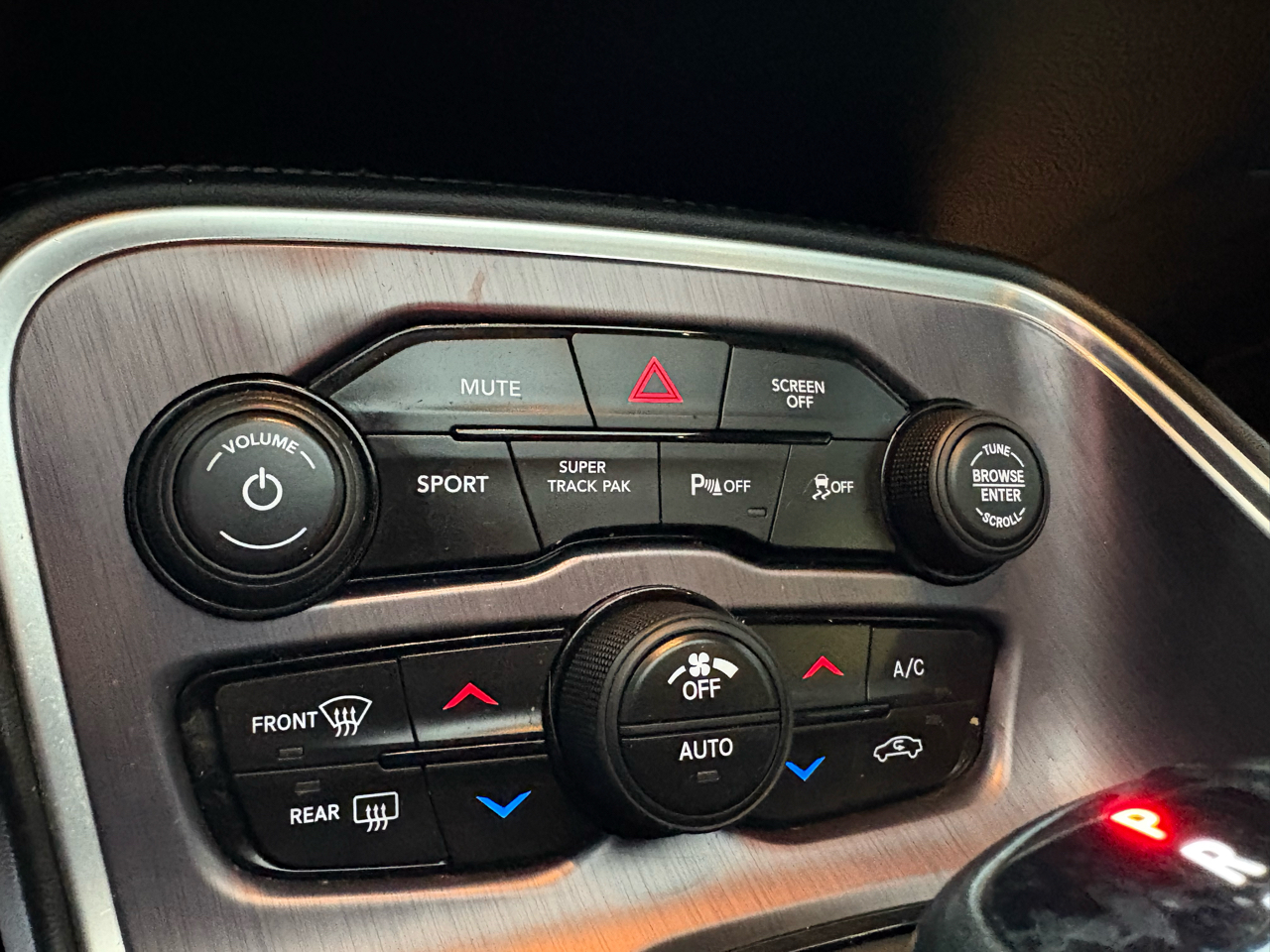 Dodge Challenger GT AWD 2018