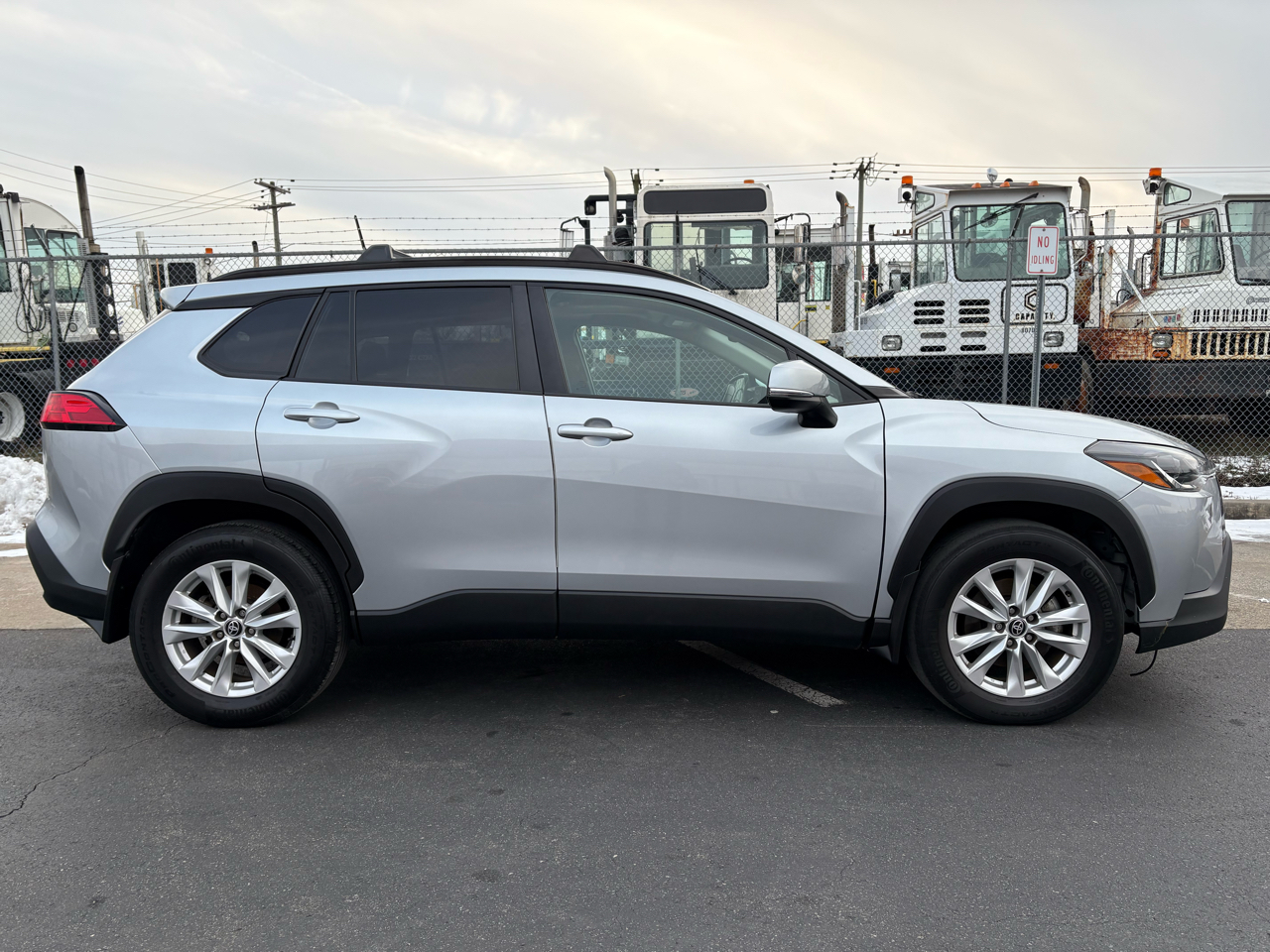 Toyota Corolla Cross LE AWD 2023