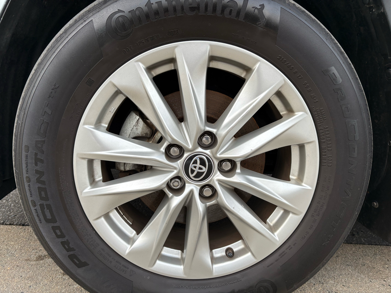 Toyota Corolla Cross LE AWD 2023