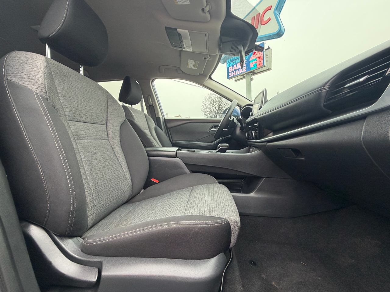 Nissan Rogue SV AWD 2022