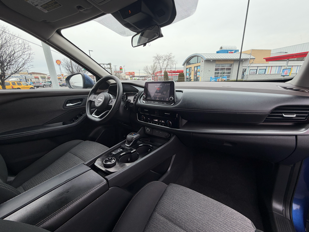 Nissan Rogue SV AWD 2022