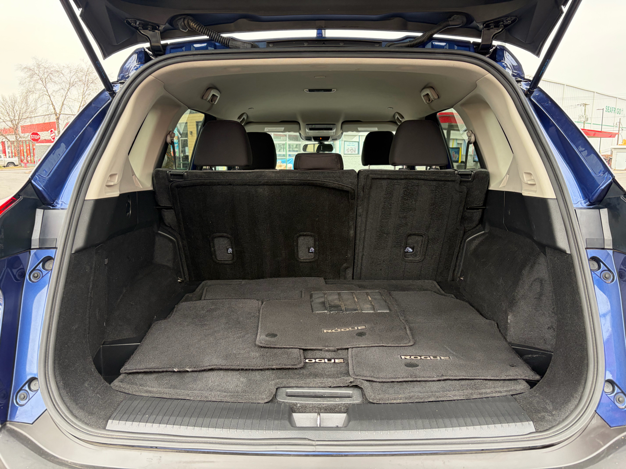 Nissan Rogue SV AWD 2022