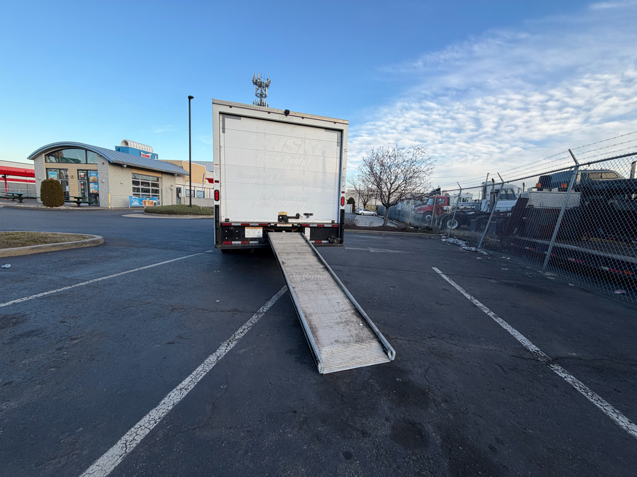 Ford E-Series Cutaway E-350 DRW 176" WB 2018