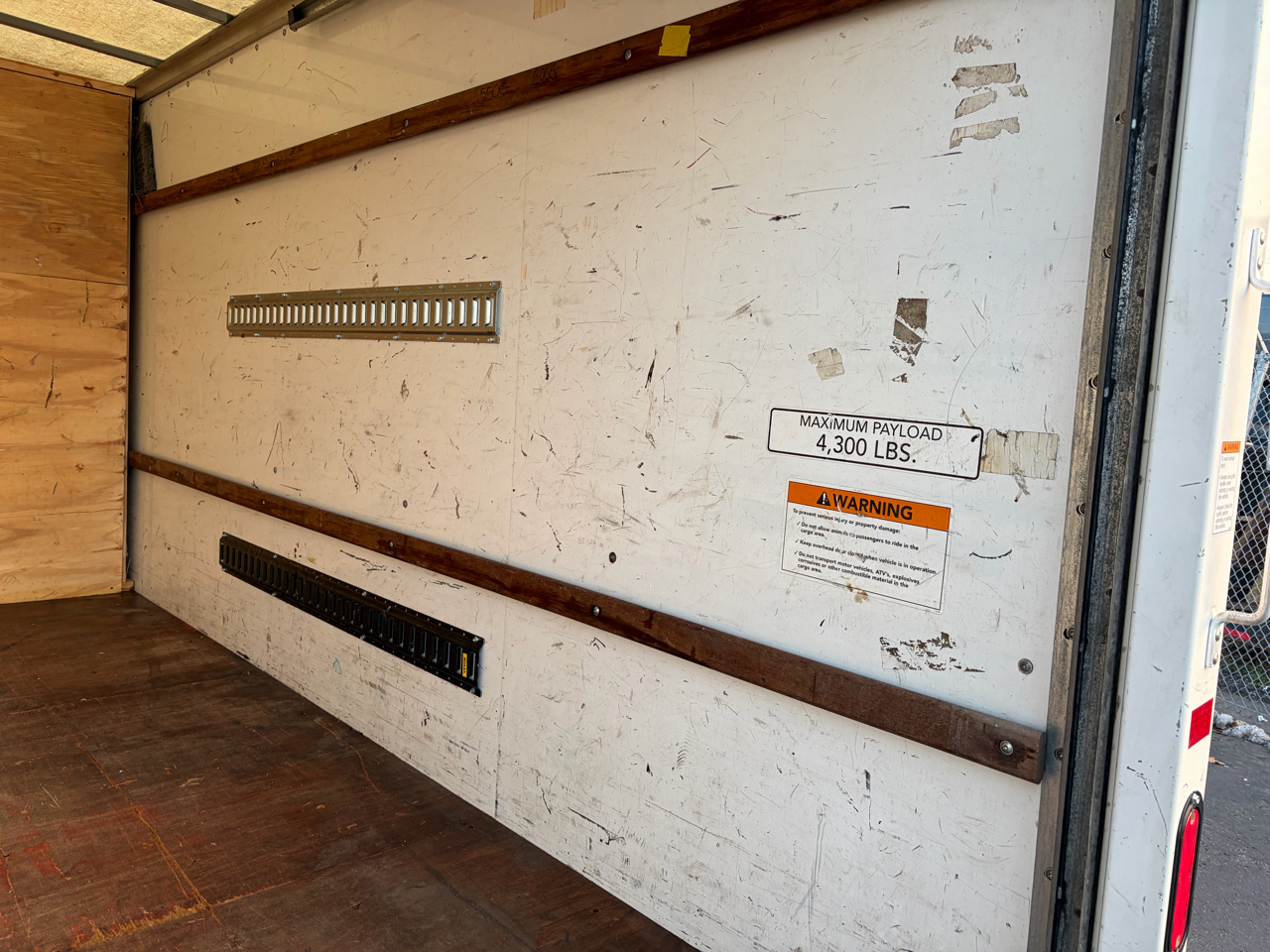 Ford E-Series Cutaway E-350 DRW 176" WB 2018