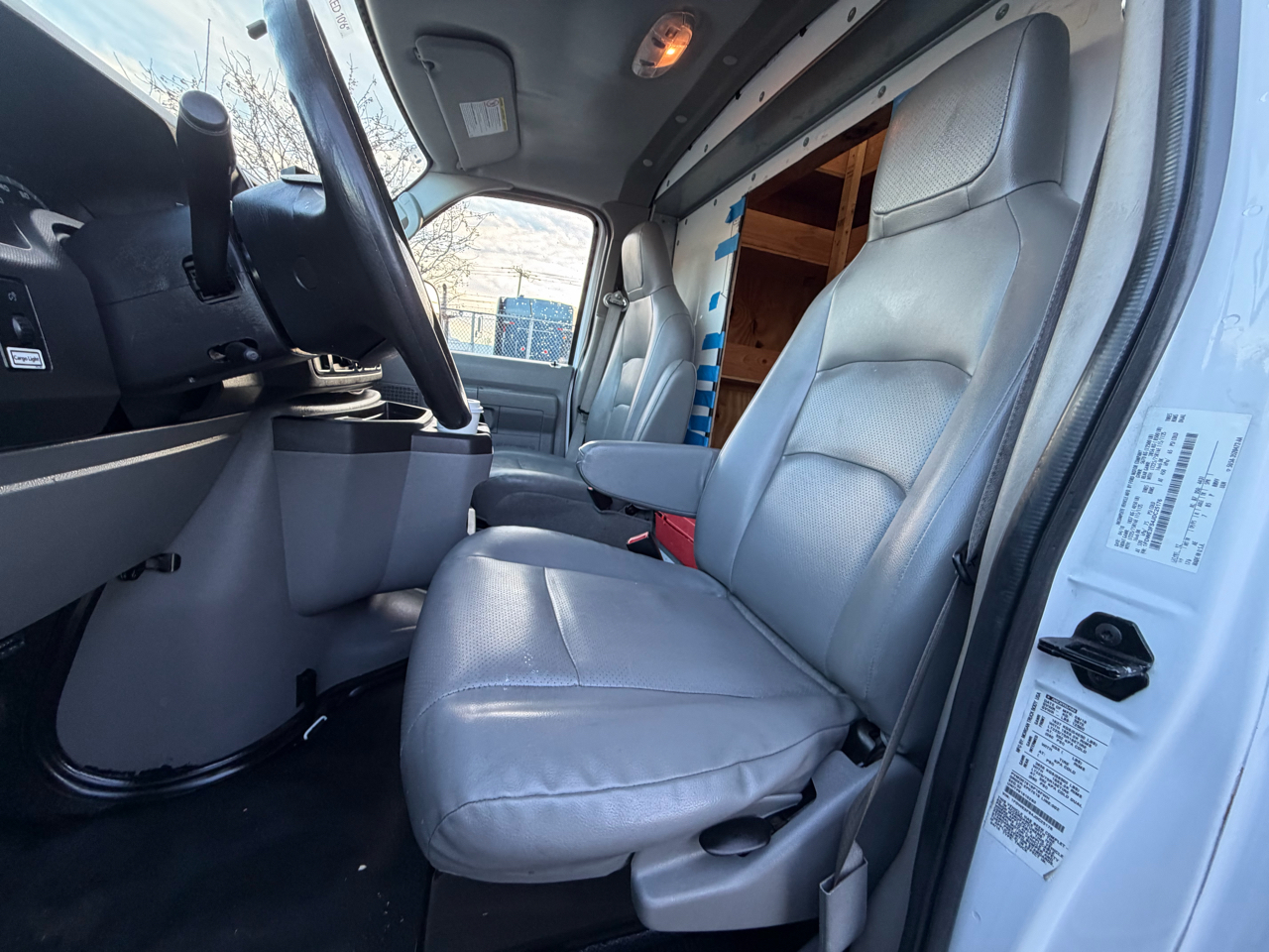 Ford E-Series Cutaway E-350 DRW 176" WB 2018