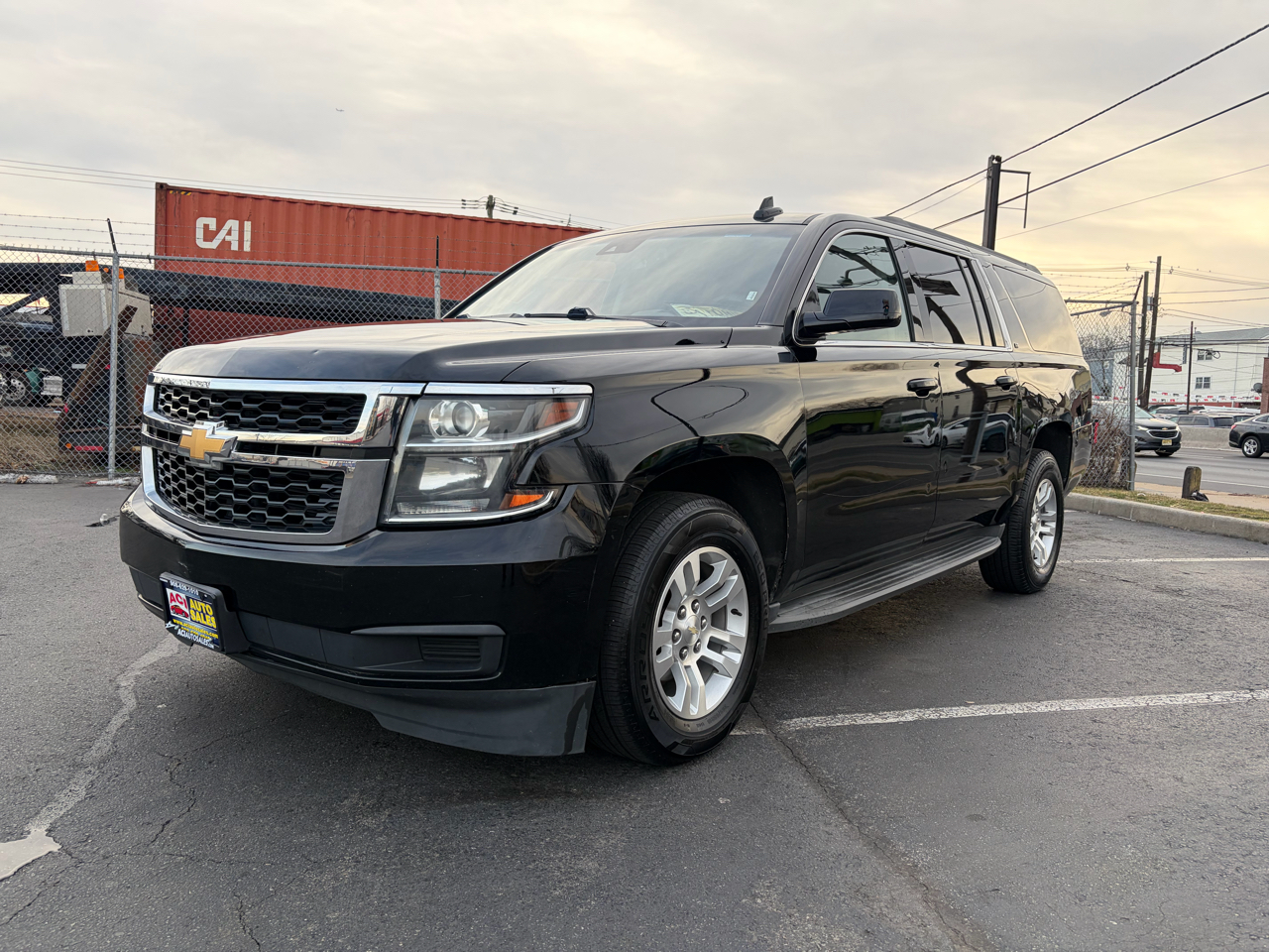 Chevrolet Suburban LT 4WD 2018