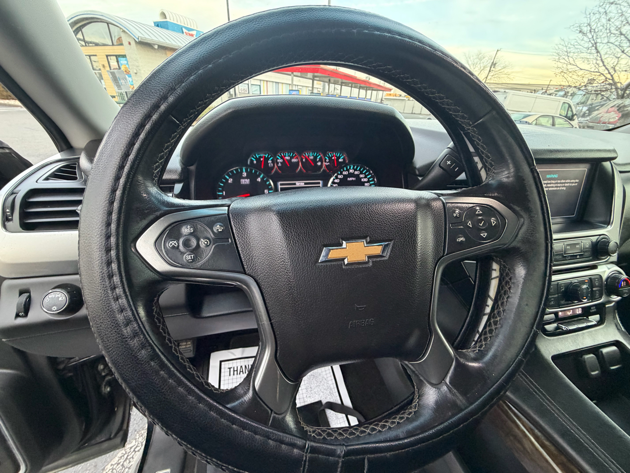 Chevrolet Suburban LT 4WD 2018