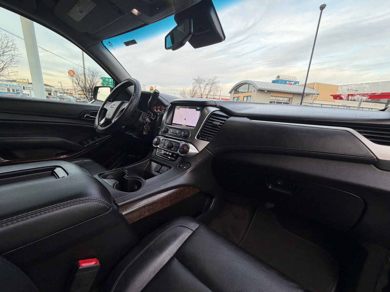 Chevrolet Suburban LT 4WD 2018