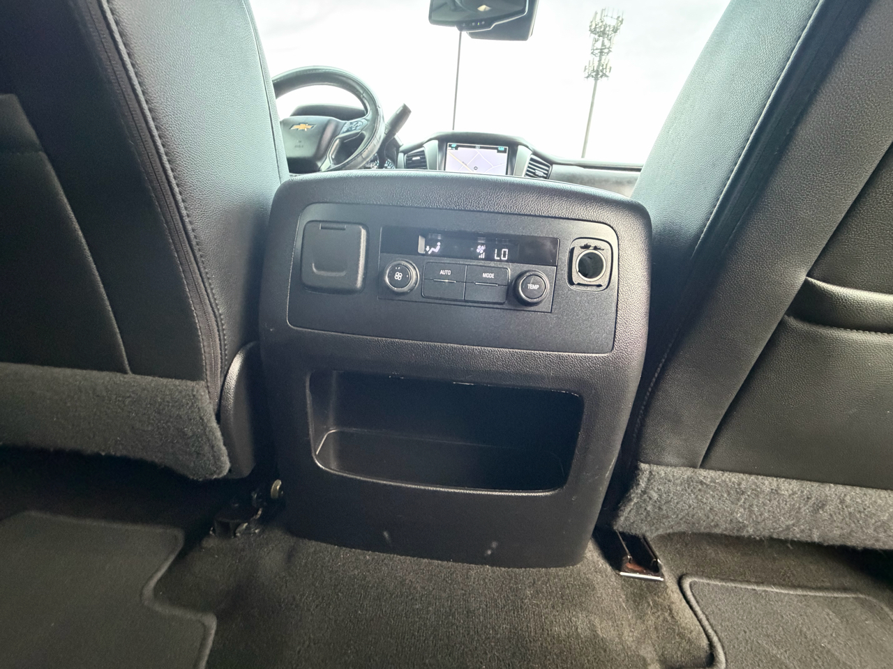 Chevrolet Suburban LT 4WD 2018