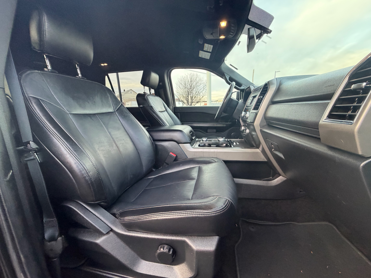 Ford Expedition MAX XLT 4WD 2018