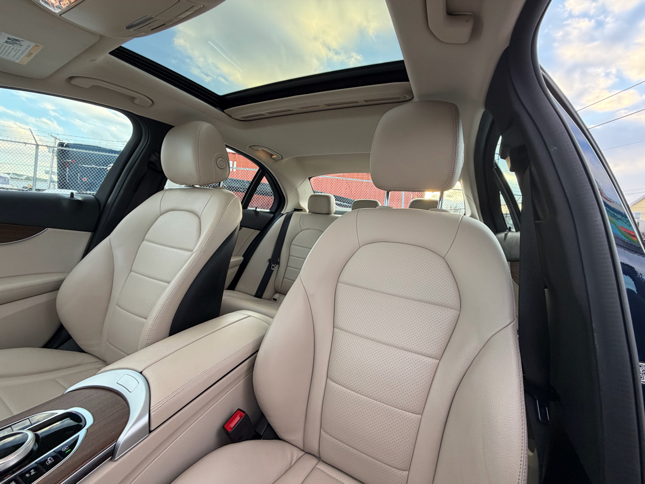 Mercedes-Benz C-Class C300 4MATIC Sport 2019