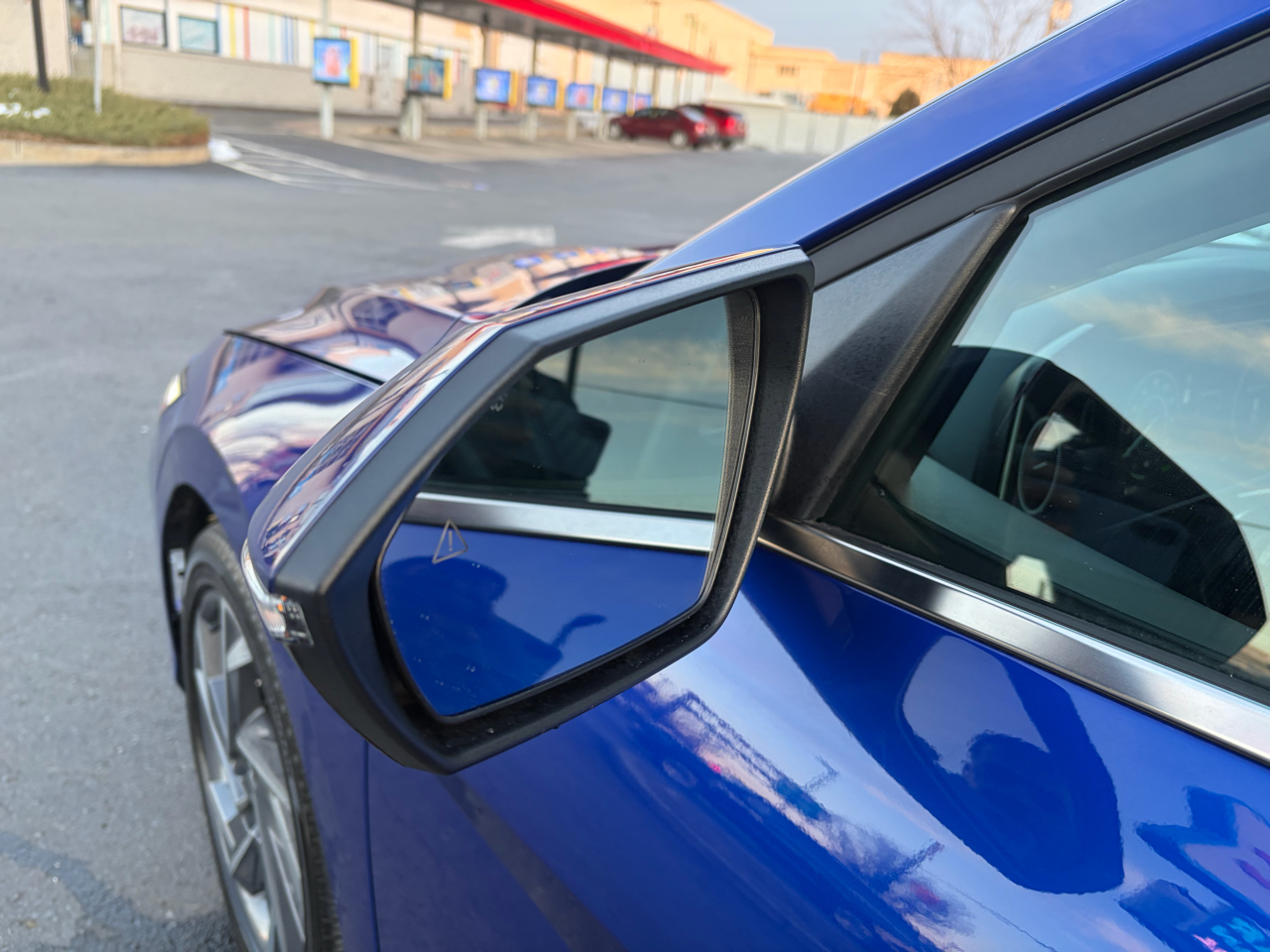 Hyundai Elantra Hybrid Limited 2025